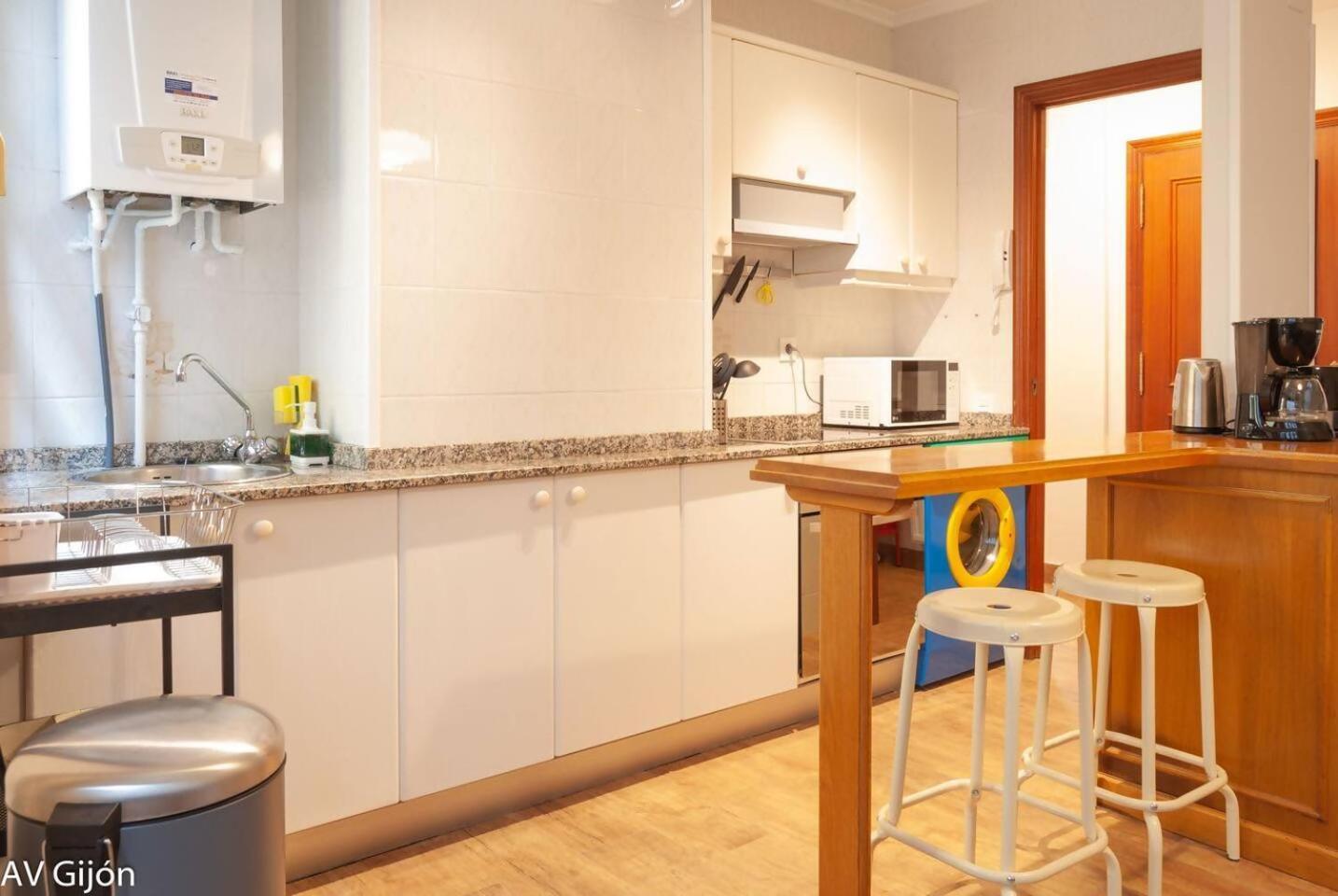Appartamento Av Begona 4 Centro Gijón Esterno foto