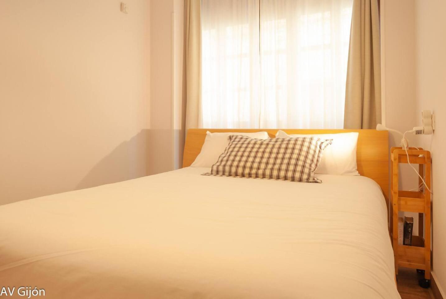 Appartamento Av Begona 4 Centro Gijón Esterno foto
